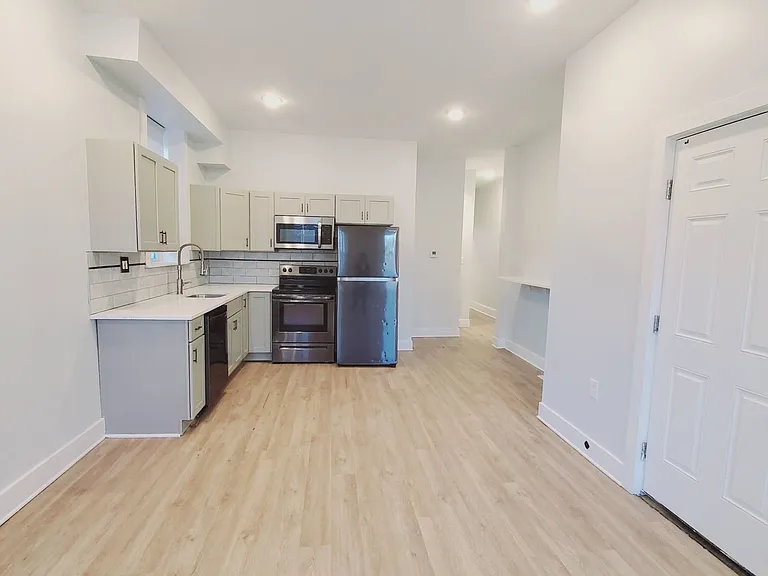 4131 W Girard ave — Photo 9