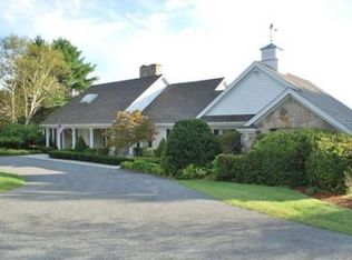 420 Nanaquaket Rd, Tiverton, RI 02878