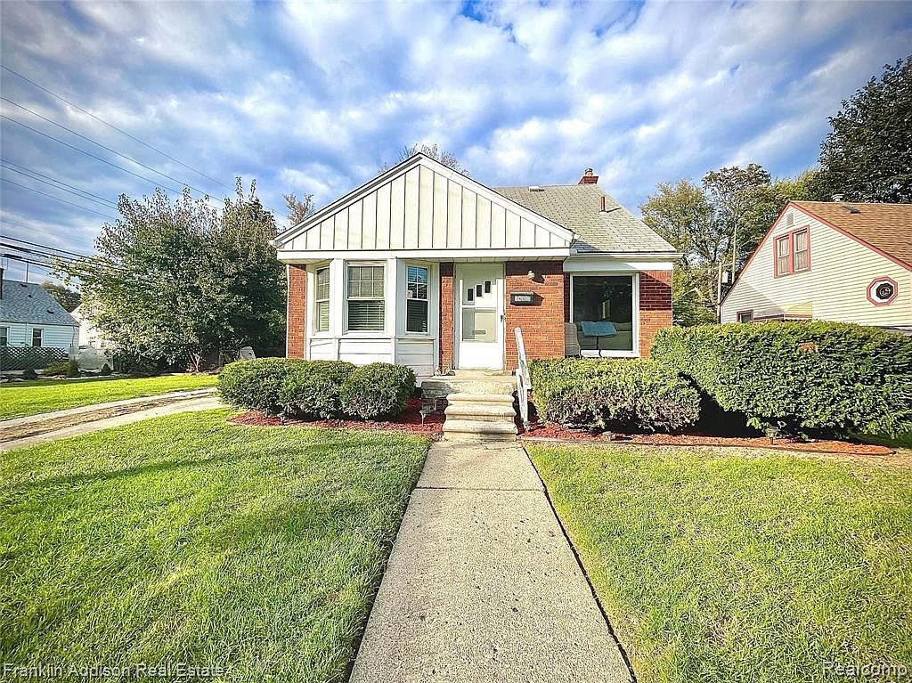 14933 Sumner, Redford, MI 48239 Zillow