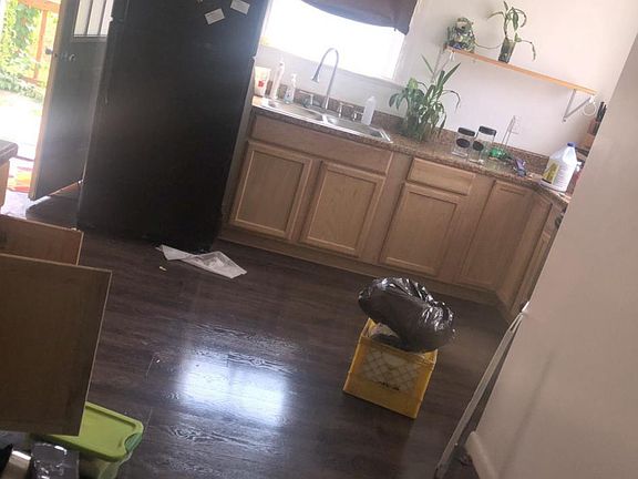 5th image of 1200 Mallory St