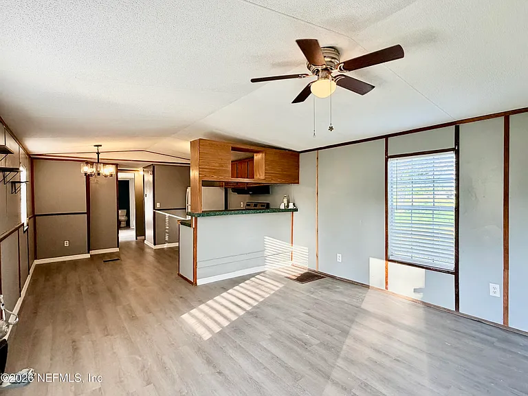 8334 SW State Road 121 — Photo 3