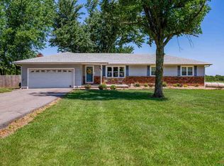 21377 Sacajawea Rd, Sedalia, MO 65301