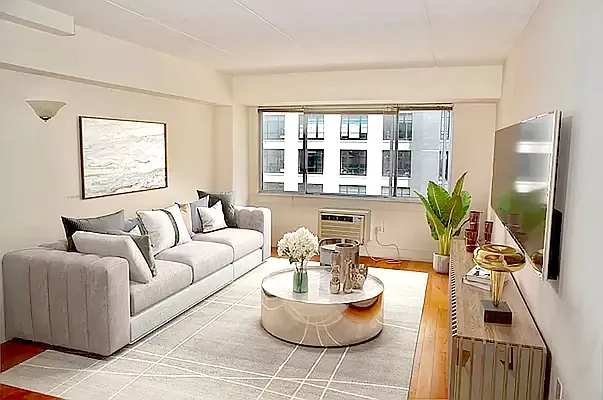 Rented by Compass | media 9