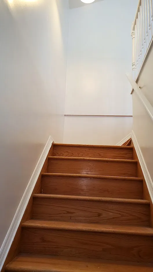 3 bed, 1200 sqft, $3,200 — Photo 4