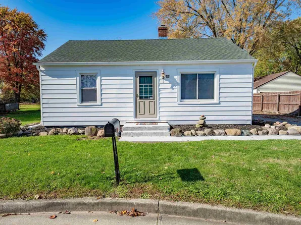 166 Court St, New Haven, IN 46774