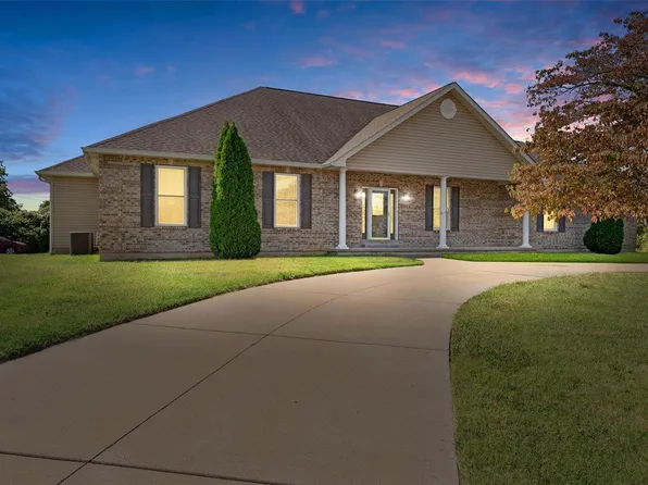 11814 Old Saint Charles Rd, Bridgeton, MO 63044