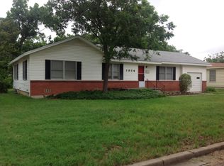 1324 N 62nd St, Waco, TX 76710
