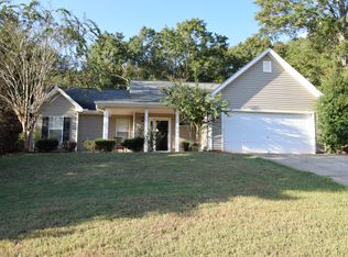 183 Calico Loop, Grantville, GA 30220