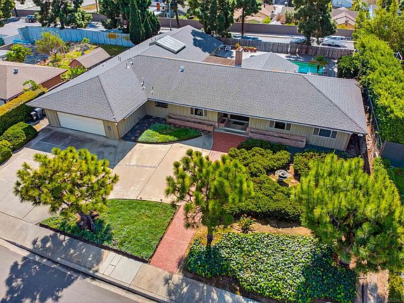 2nd image of 86 Via De Laurencio