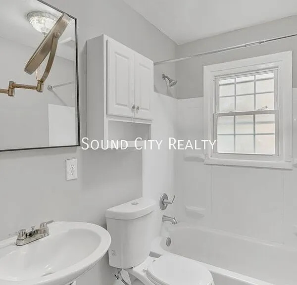 4010 Liberty St — Photo 18