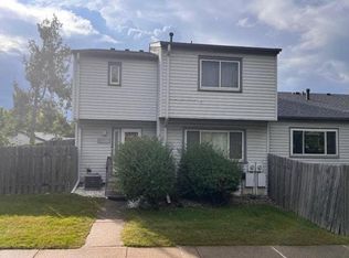 3422 Highlander Dr, Saint Paul, MN 55122