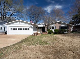 4964 Helene Rd, Memphis, TN 38117