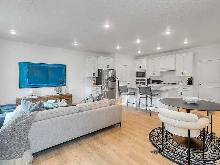 4 S Starlight Ln — Photo 1