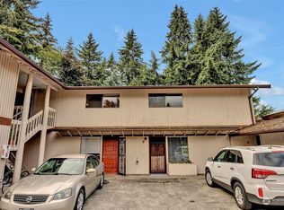 12611 SE 30th St APT 3, Bellevue, WA 98005