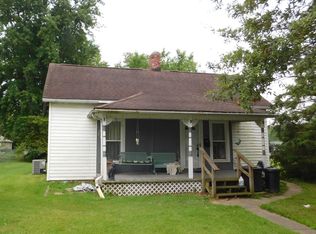 1020 Matthews St, Clinton, IN 47842