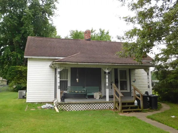 1020 Matthews St, Clinton, IN 47842