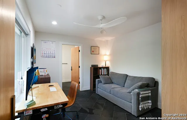 310 Clay St #11 — Photo 33