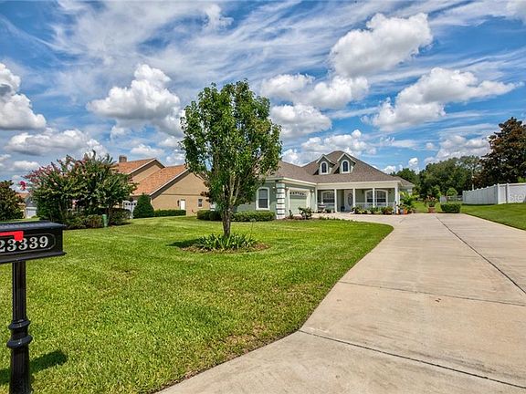 2nd image of 23339 Oak Cluster Dr