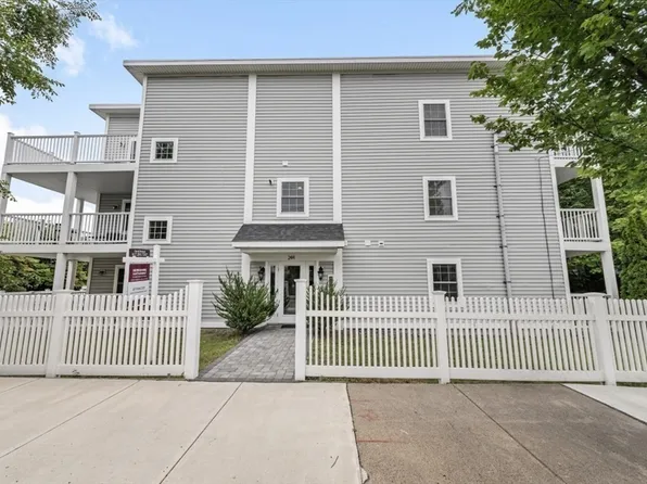 244 Main St #1, Medford, MA 02155