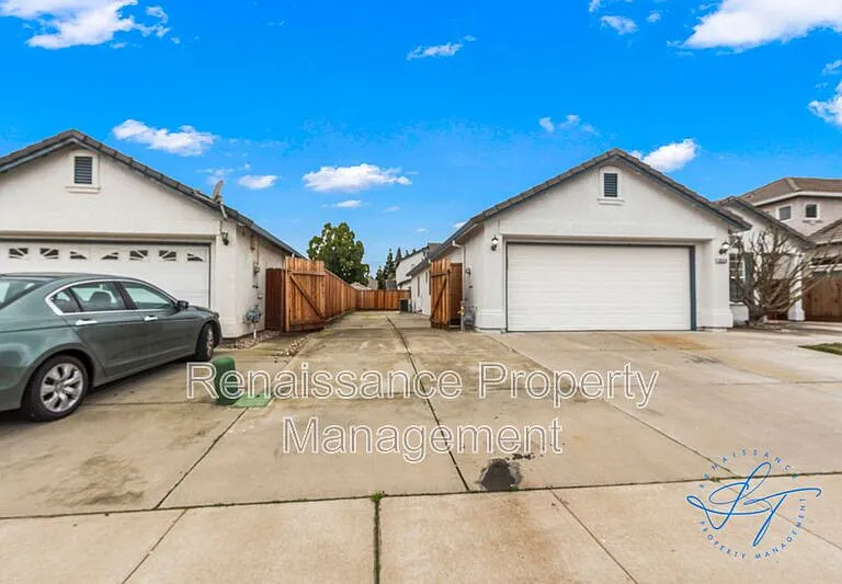1539 Abrew Way — Photo 36