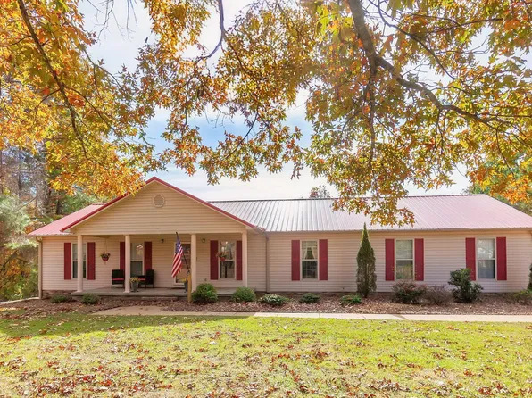 715 Pine Ridge Rd, Lexington, TN 38351