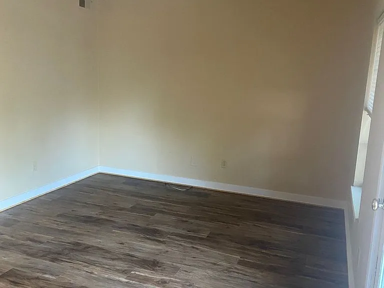 1111 Maxwell Ave #116 — Photo 4