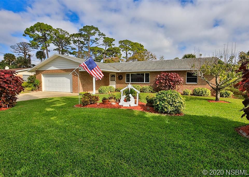 1st image of 46 Fairway Cir