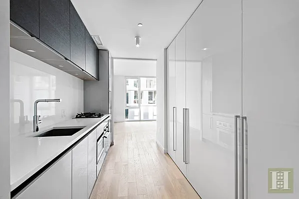 Rented by Halstead Real Estate | media 16