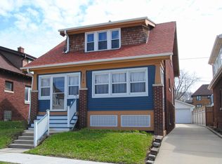 2720 S Howell Ave, Milwaukee, WI 53207