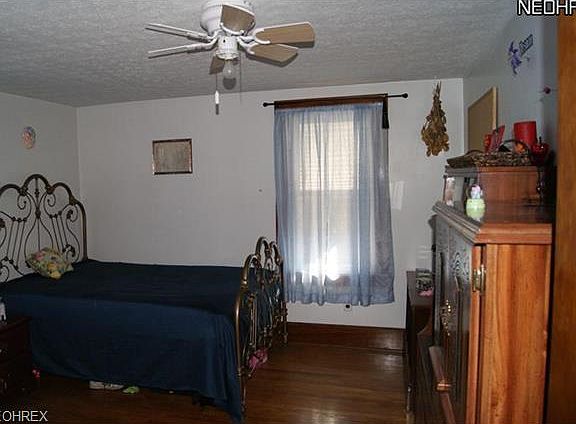 4th image of 622 Orchard Ave