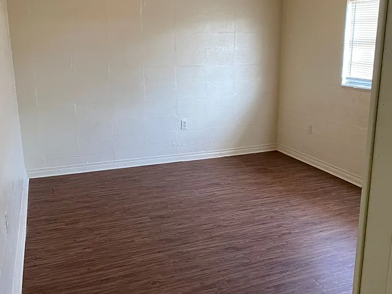 7250 Exchange Pl — Photo 15