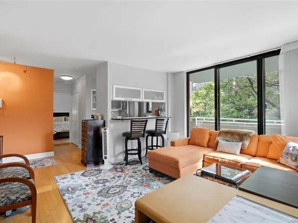 140 Charles Street image 1 of 21