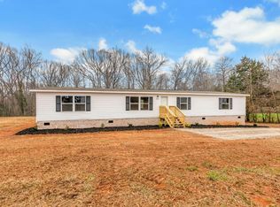 144 Milam Rd, Simpsonville, SC 29681