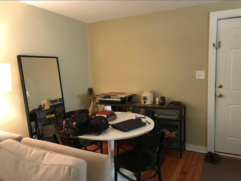 1st image of 645 W Belden Ave #3