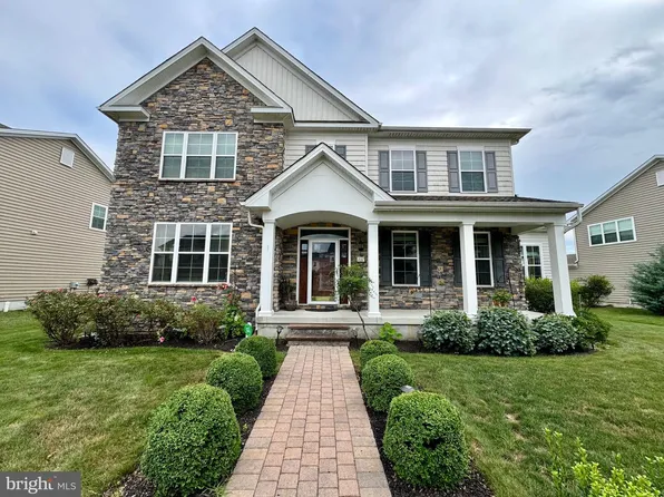 337 Sun Blvd, Bear, DE 19701