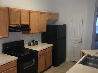25197 Beach Pl, Chantilly, VA 20152