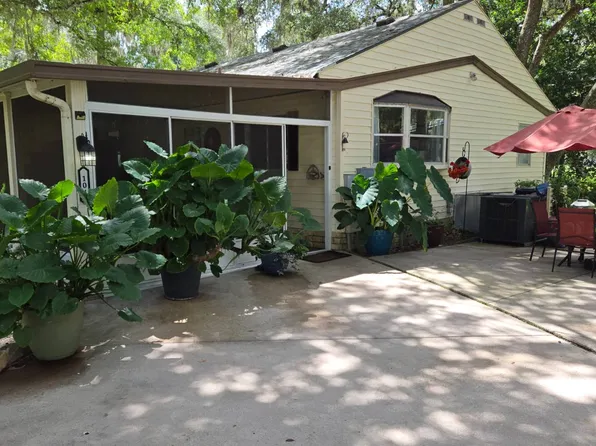 104C E Gleneagles Rd #1, Ocala, FL 34472