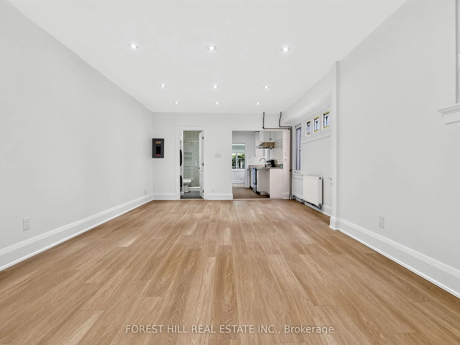 2 bed, $3,199 — Photo 4