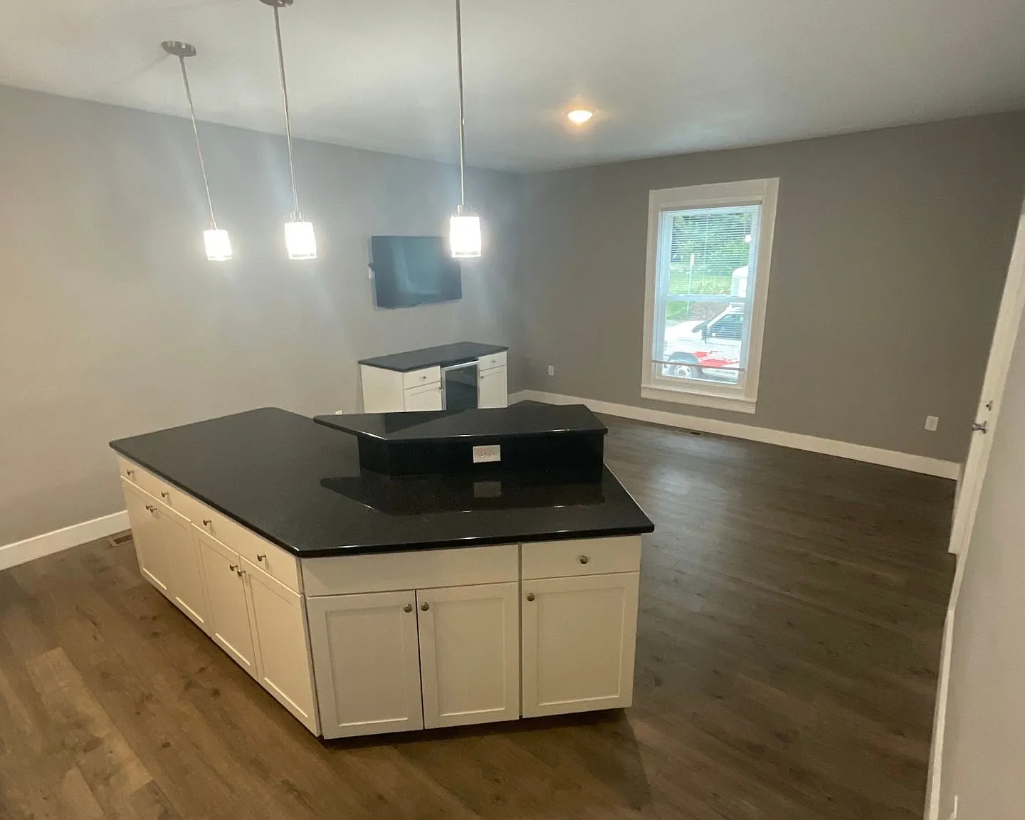 705 North Lincoln Street — Photo 4