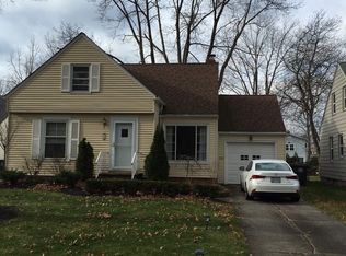 1740 Lyndhurst Rd, Lyndhurst, OH 44124