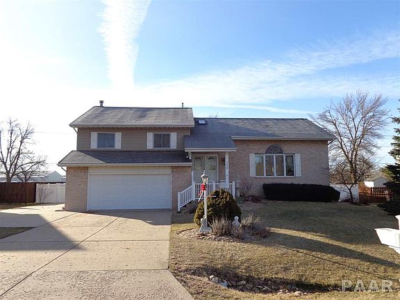 2nd image of 346 Whispering Oaks Dr