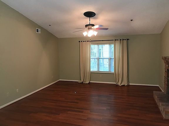 5th image of 2092 S Sherwood Dr APT F44