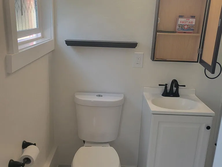3716 Robinson Pl — Photo 11