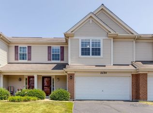 2254 Daybreak Dr, Lake In The Hills, IL 60156