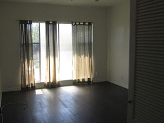 2nd image of 155 S Orange Grove Blvd APT J