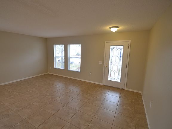 2nd image of 7476 Hunters Greene Cir