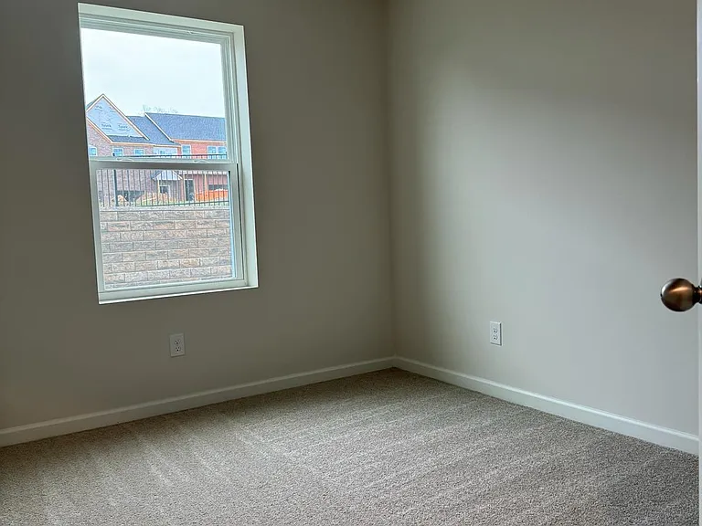 5074 Dayflower Dr — Photo 13