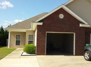 23 Pine Meadow Cir, Elmore, AL 36025
