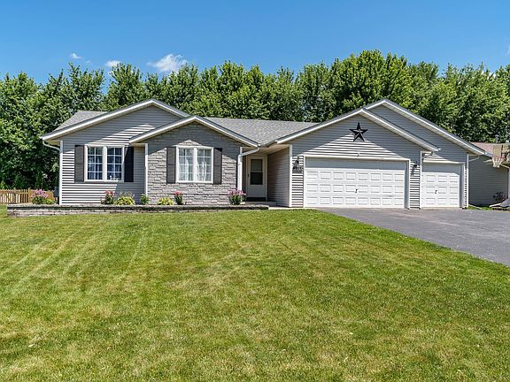 2nd image of 5803 Wynmere Dr