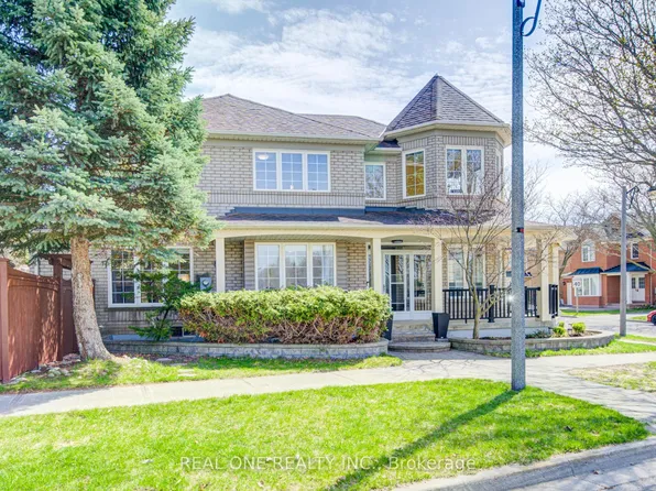 2 Drawbridge Dr, Markham, ON L6C 2B2